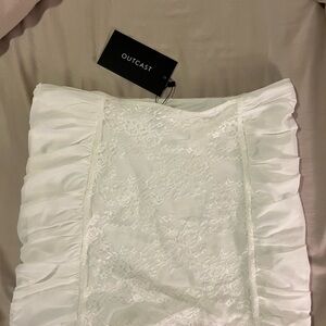 Outcast White Lace Pencil Skirt